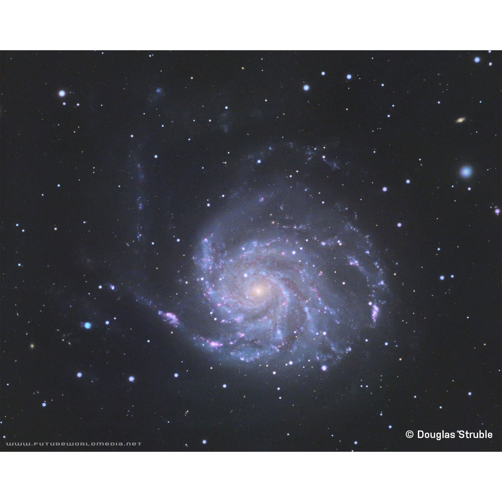 Explorez le télescope de triplet ED152 ED152 en fibre de carbone - TED15208CF-HEX33